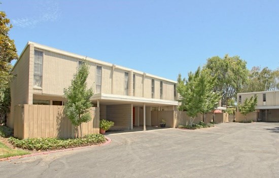 Twin Pines Condominiums